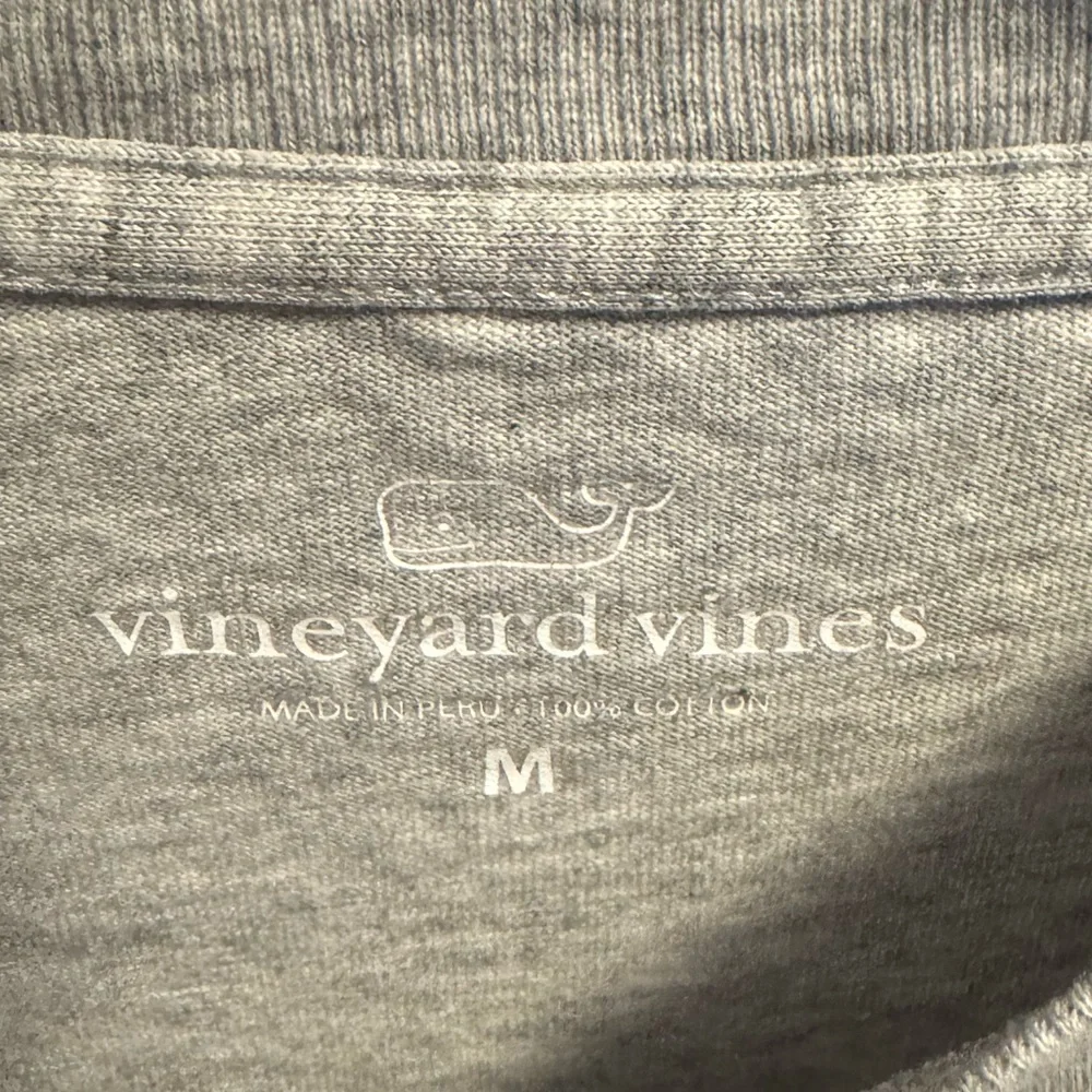 Vineyard Vines Ice Hockey Flag T-Shirt - Picture 5 of 6